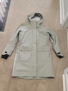 Adler Women's Hooded Raincoat